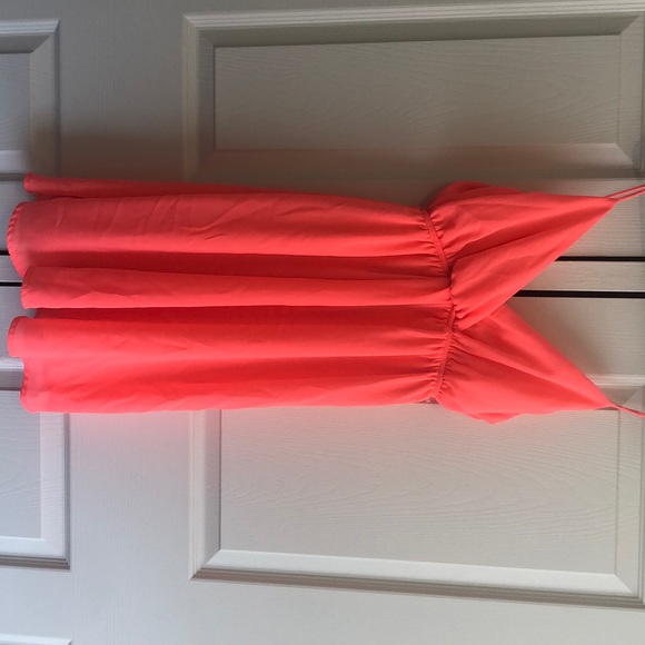 Charlotte Russe Dresses & Skirts - Coral Dress Charlotte Russe Dresses & Skirts - Coral Dress